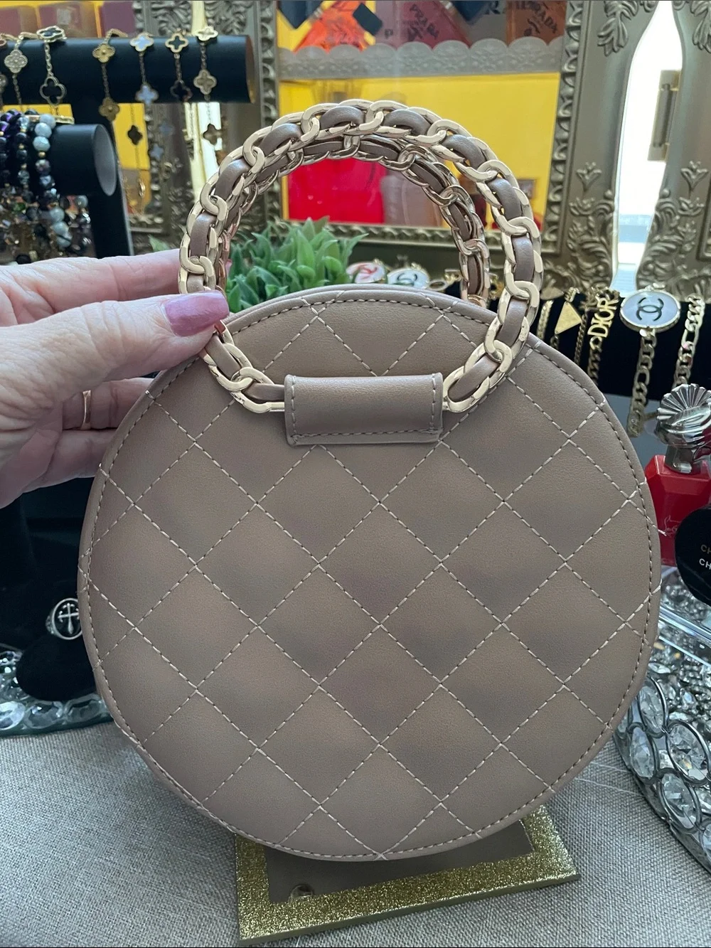 ✨Faux-Leather Quilted Crossbody Bag in Nude Pink✨NWT